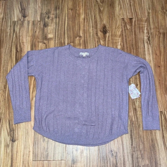 Pink Republic women’s sweater XL crewneck purple lavender lace design back NWT - Picture 1 of 9